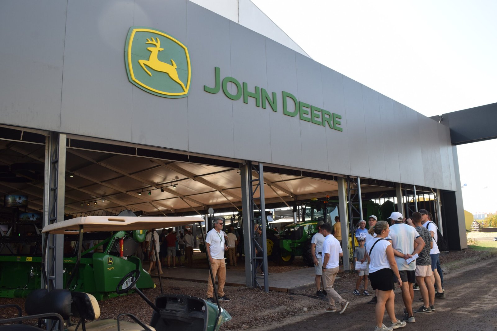 John Deere lanza los Desafíos Nacionales 2025: capacitación gratuita en agricultura digital con premios imperdibles